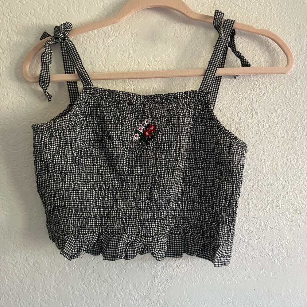 Vintage Studio Black and White Checkered Crop Top